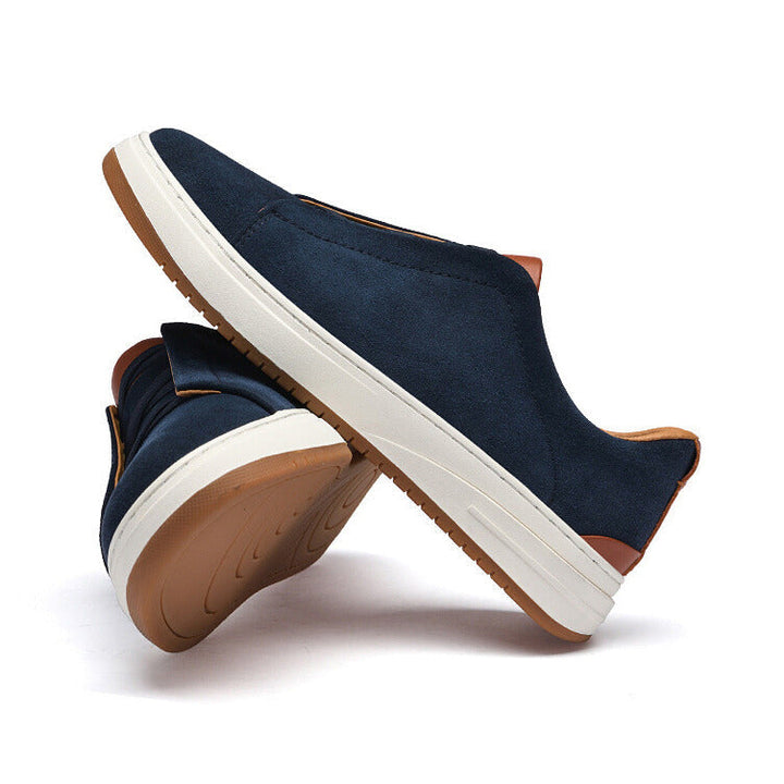 MAISON LUMIÈRE | CHAUSSURES SLIP-ON EN DAIM POUR HOMME