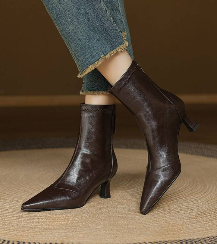 MAISON LUMIÈRE | Bottines en cuir à talon élégant