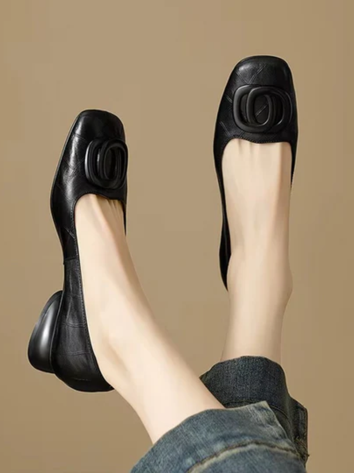 MAISON LUMIÈRE | Ballerines en Cuir Bout Carré Margot