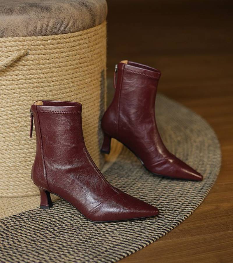 MAISON LUMIÈRE | Bottines en cuir à talon élégant
