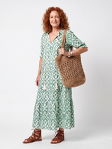 Ilara | Robe midi à motif, décolleté en V et pompons