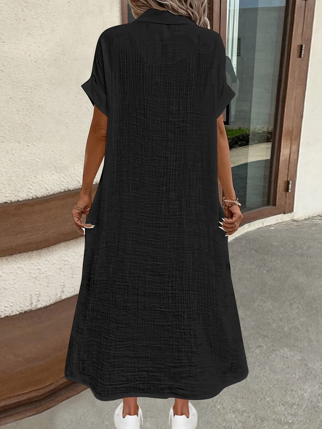 Livia™ | Robe midi d'été légère à boutons sur le devant