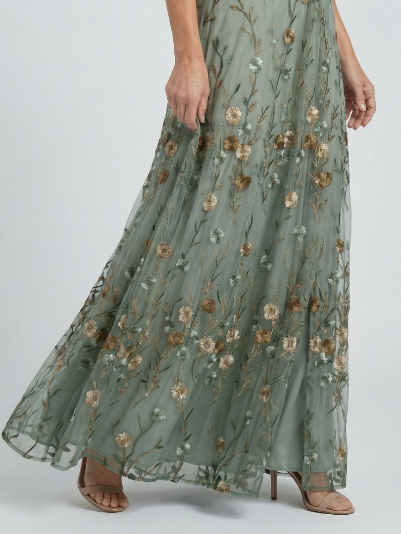 Selora | Robe maxi fluide à encolure halter Bloom Flow