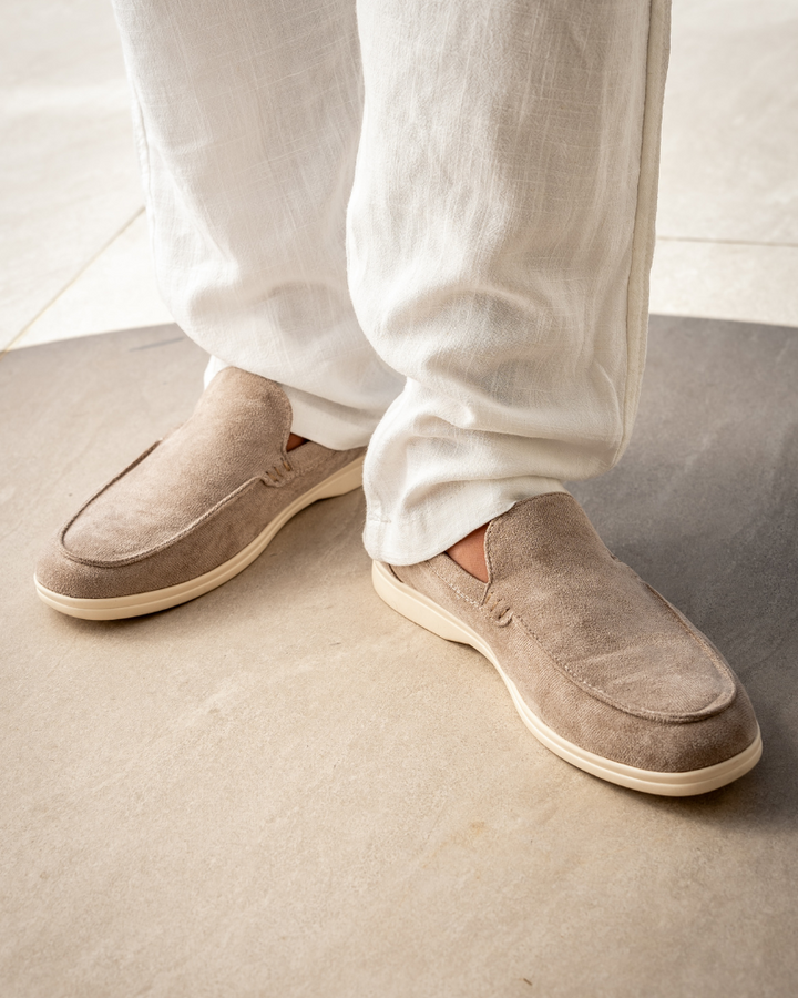 MAISON LUMIÈRE | MOCASSINS EN CUIR SUEDE
