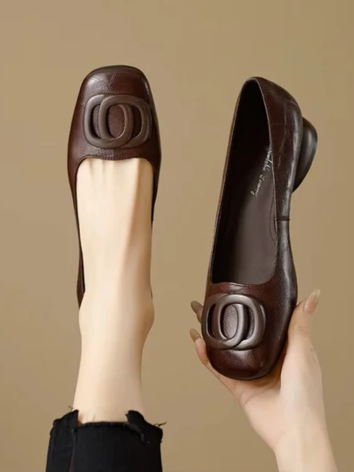 MAISON LUMIÈRE | Ballerines en Cuir Bout Carré Margot