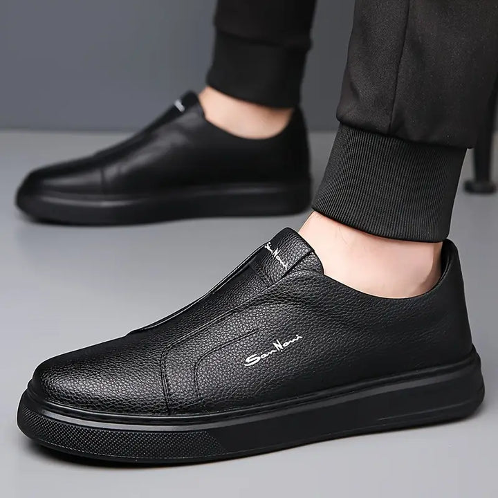 MAISON LUMIÈRE | SNEAKERS ÉLÉGANTS SLIP-ON POUR HOMMES