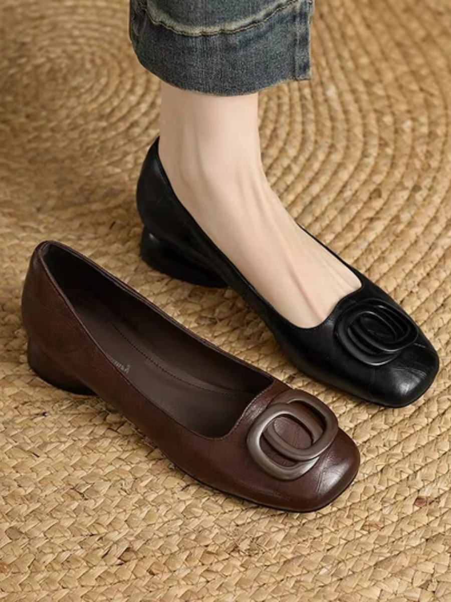 MAISON LUMIÈRE | Ballerines en Cuir Bout Carré Margot