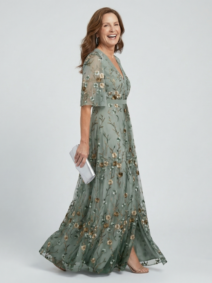 Selora | Robe maxi fluide à encolure halter Bloom Flow