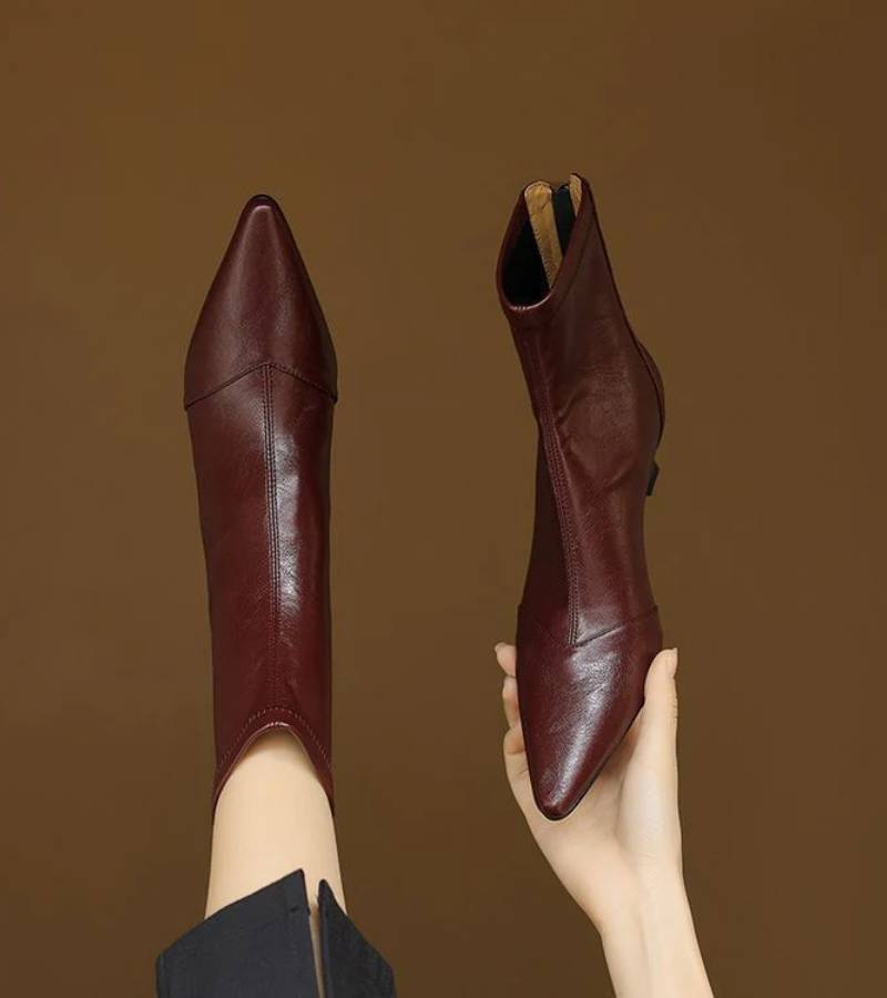 MAISON LUMIÈRE | Bottines en cuir à talon élégant