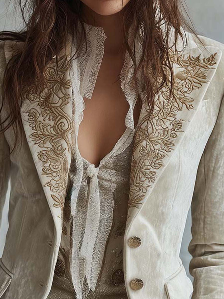 Cordelia | Blazer ajusté brodé ivoire