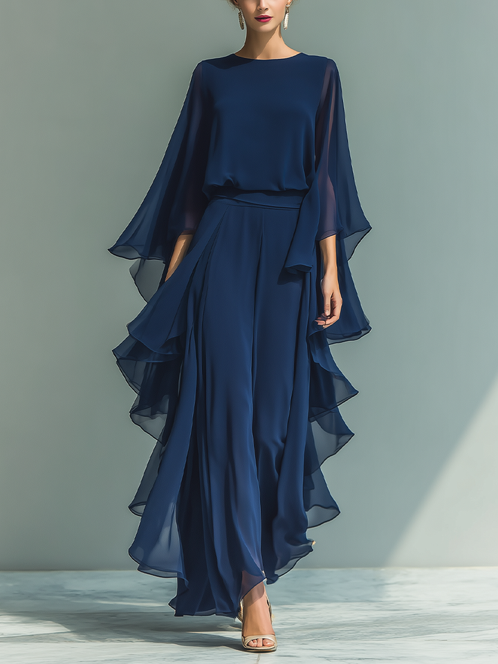Margherita - Ensemble en chiffon bleu marine avec manches cloche et volant