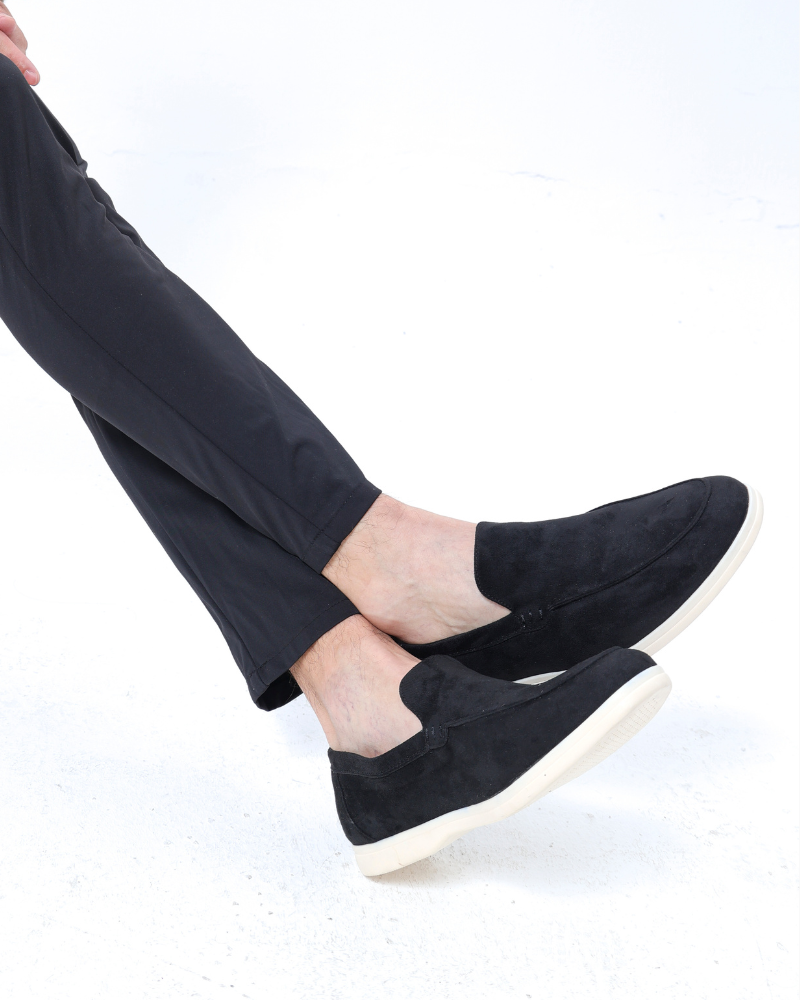 MAISON LUMIÈRE | MOCASSINS EN CUIR SUEDE