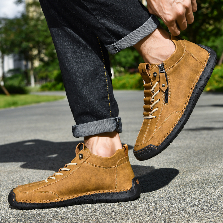 MAISON LUMIÈRE | CHAUSSURES EN NABUK AVEC ZIP POUR HOMME