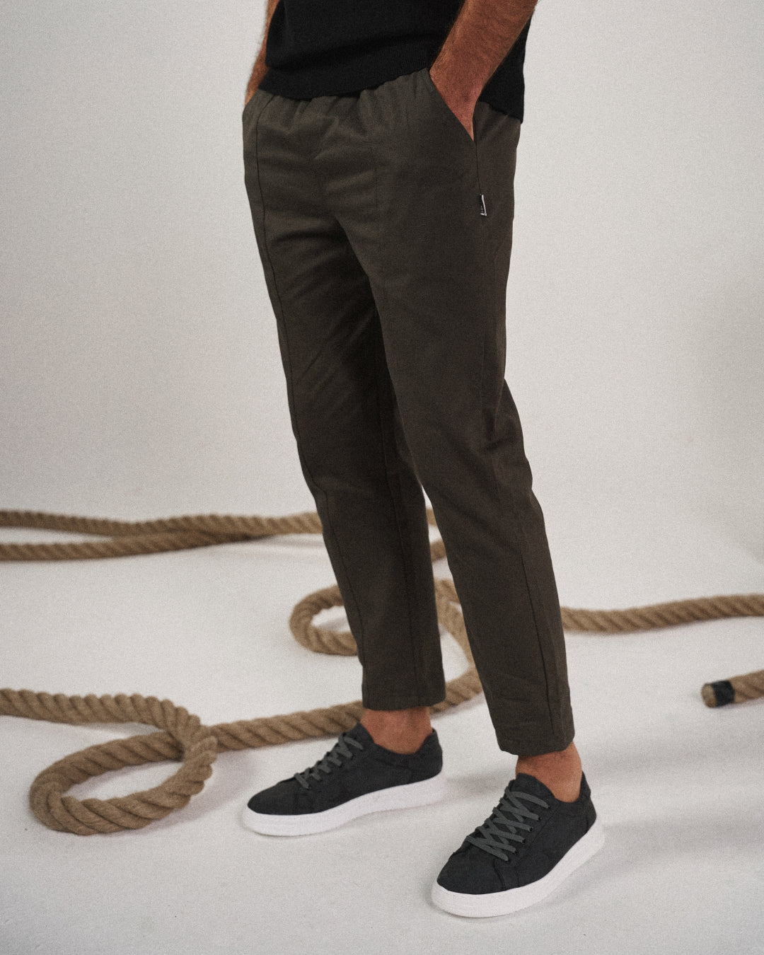 MAISON LUMIÈRE | POUR LES PANTALONS DE JOGGING FUSELÉS