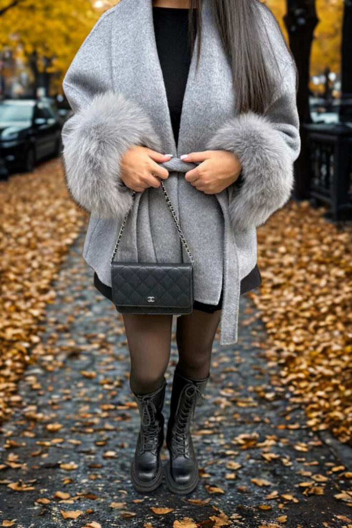 MAISON LUMIÈRE | MANTEAU FOURRURE MANCHE