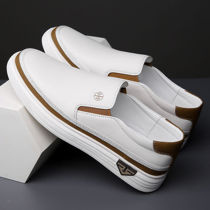 MAISON LUMIÈRE | SLIP-ON MINIMALISTE LÉGER