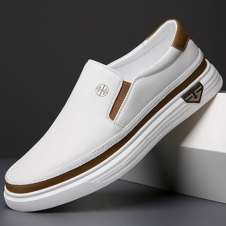 MAISON LUMIÈRE | SLIP-ON MINIMALISTE LÉGER