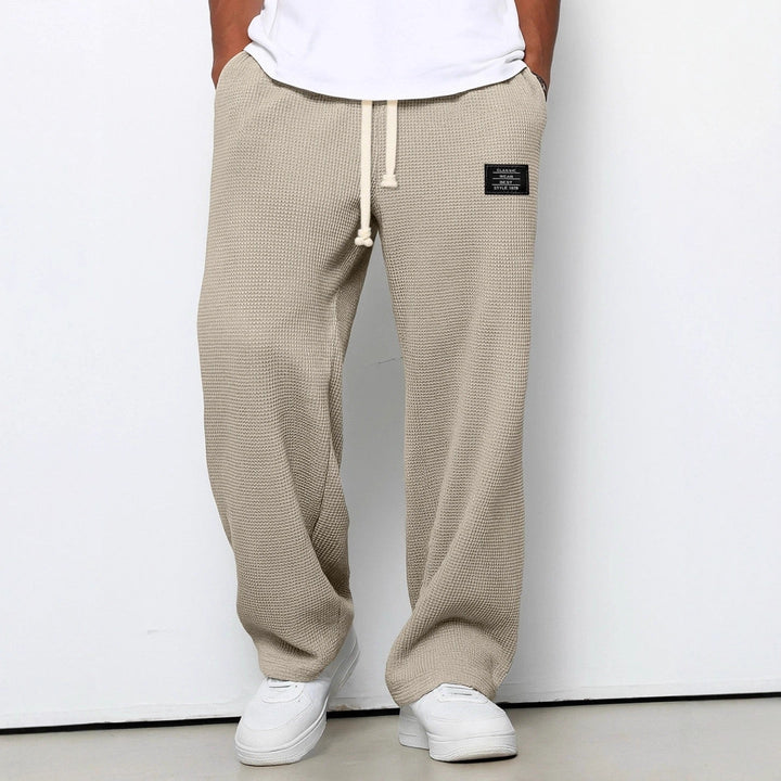 MAISON LUMIÈRE | PANTALONS POUR HOMMES À COUPE CONFORTABLE