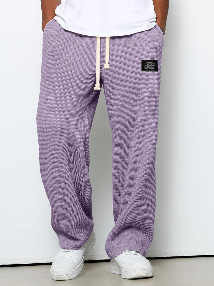 MAISON LUMIÈRE | PANTALONS POUR HOMMES À COUPE CONFORTABLE