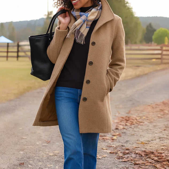MAISON LUMIÈRE | MANTEAU CHIC DE PRINTEMPS