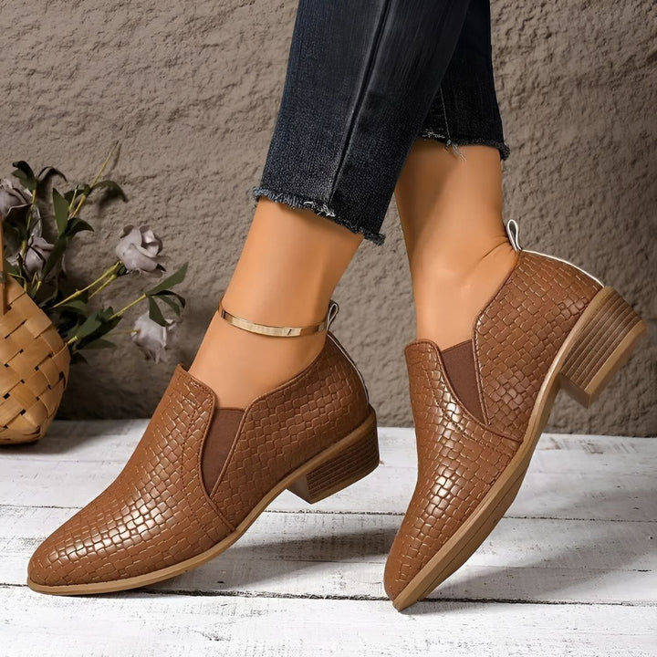 MAISON LUMIÈRE | CHAUSSURES OXFORD ÉLÉGANTES ET CONFORTABLES