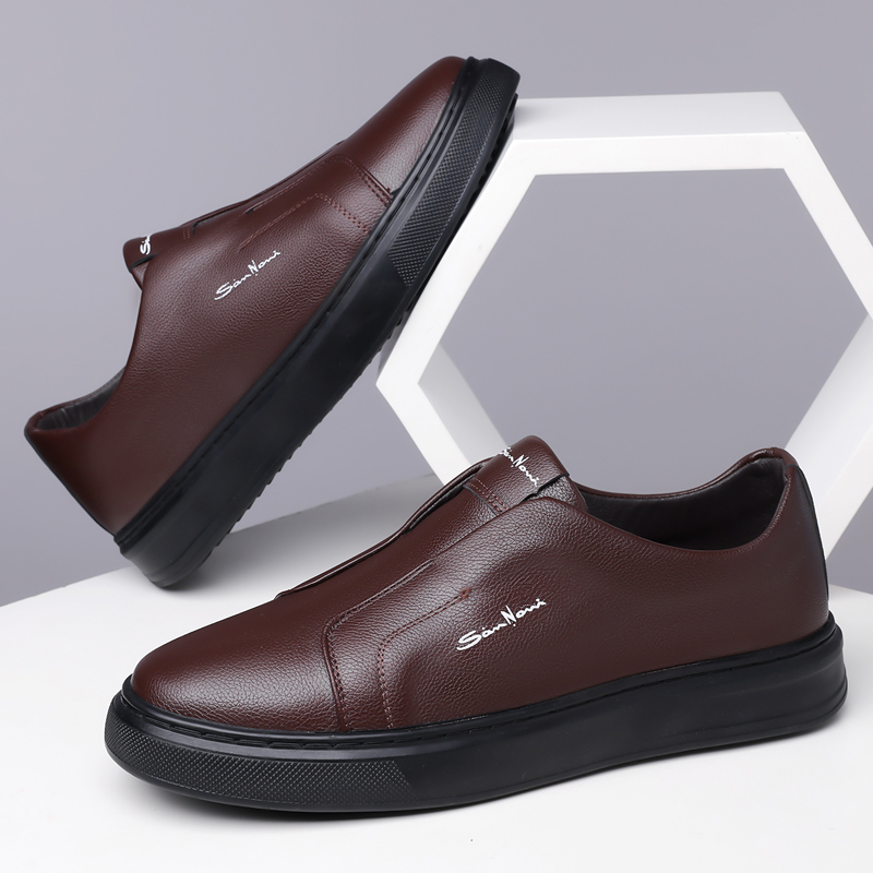MAISON LUMIÈRE | SNEAKERS ÉLÉGANTS SLIP-ON POUR HOMMES