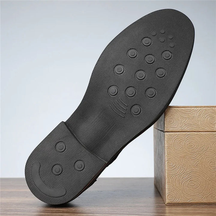 MAISON LUMIÈRE | CHAUSSURES EN CUIR INTEMPORELLES