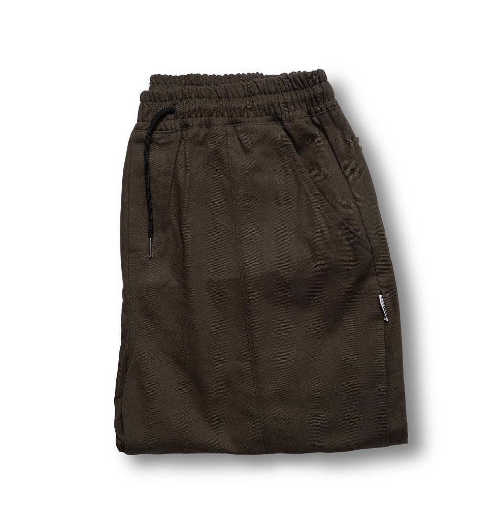 MAISON LUMIÈRE | POUR LES PANTALONS DE JOGGING FUSELÉS