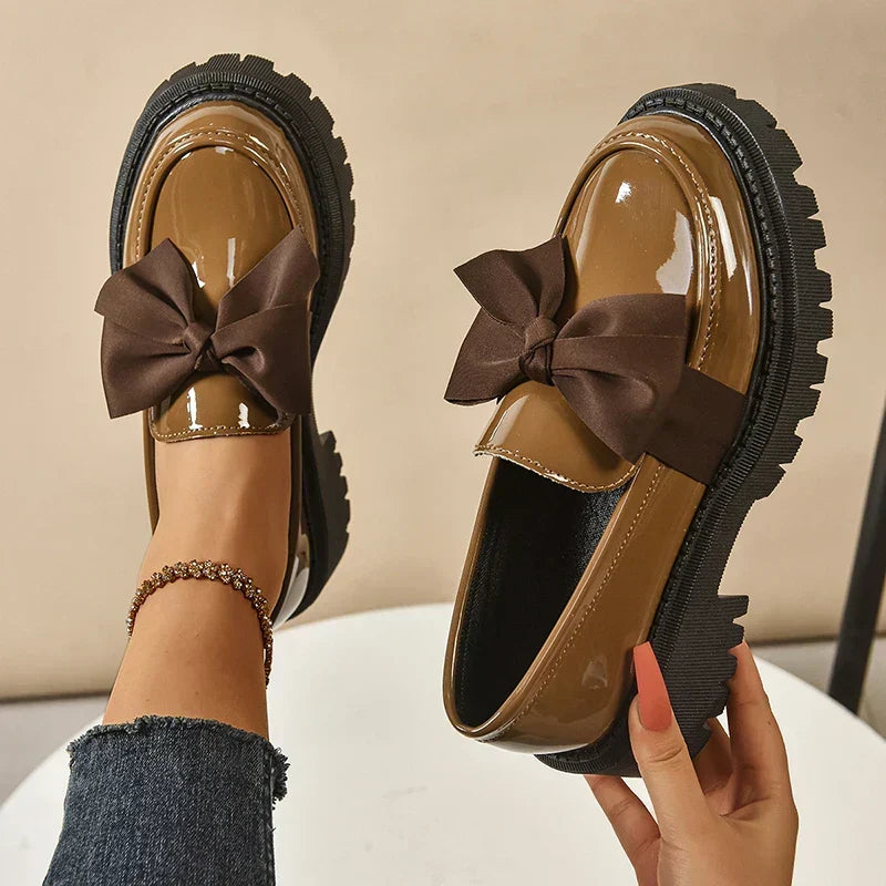 MAISON LUMIÈRE | CHAUSSURES À PLATEFORME LÉGÈRES ET ROBUSTES
