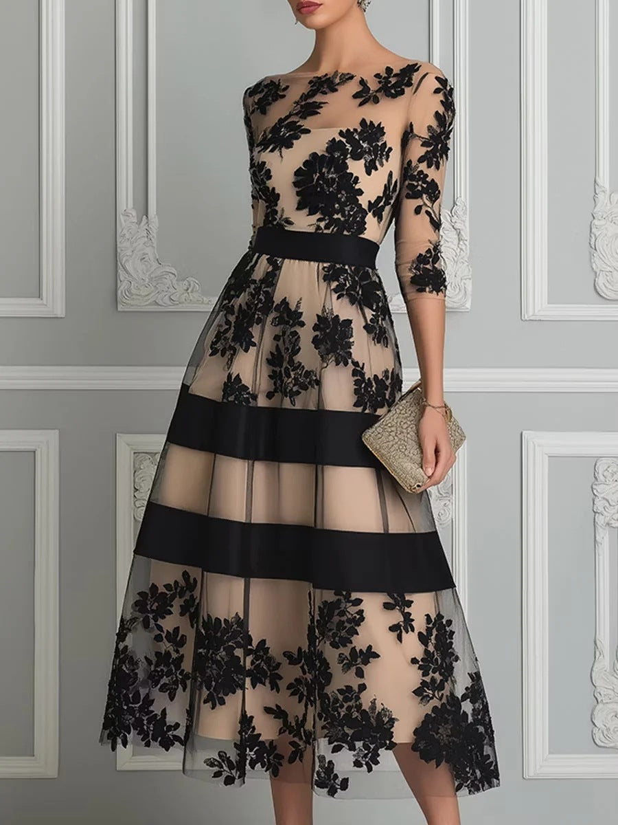 Erica – Robe de soirée midi élégante avec dentelle florale et tulle